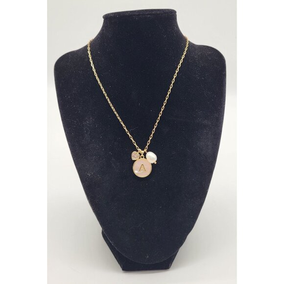 Gold Tone Charm Necklace Inital "A" Mother of Pearl Heart Faux Pearl - Picture 2 of 6